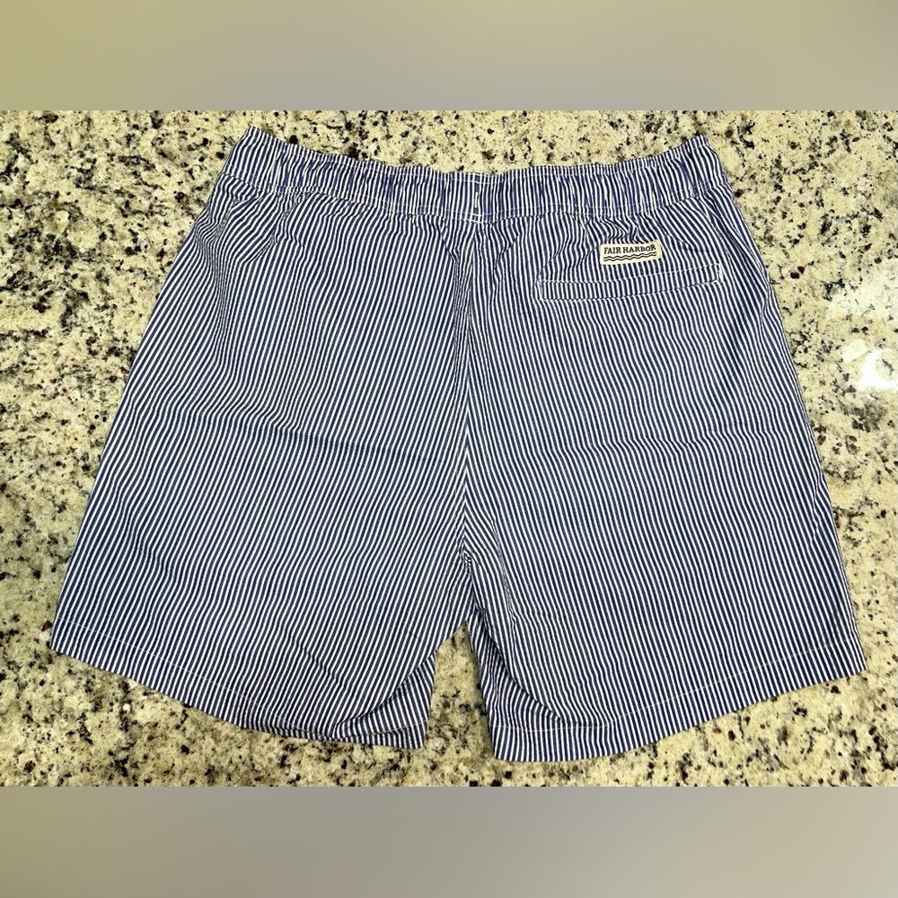 Fair Harbor Bayberry Trunks - Picture 2 of 4